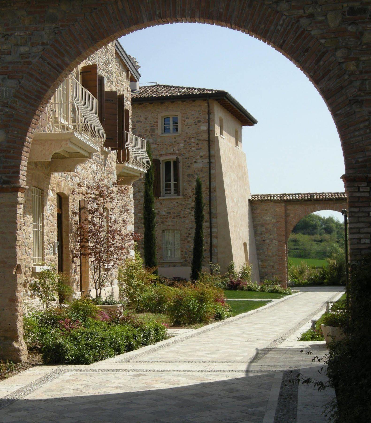 Garda Residence San Vigilio Golf Pozzolengo Kültér fotó